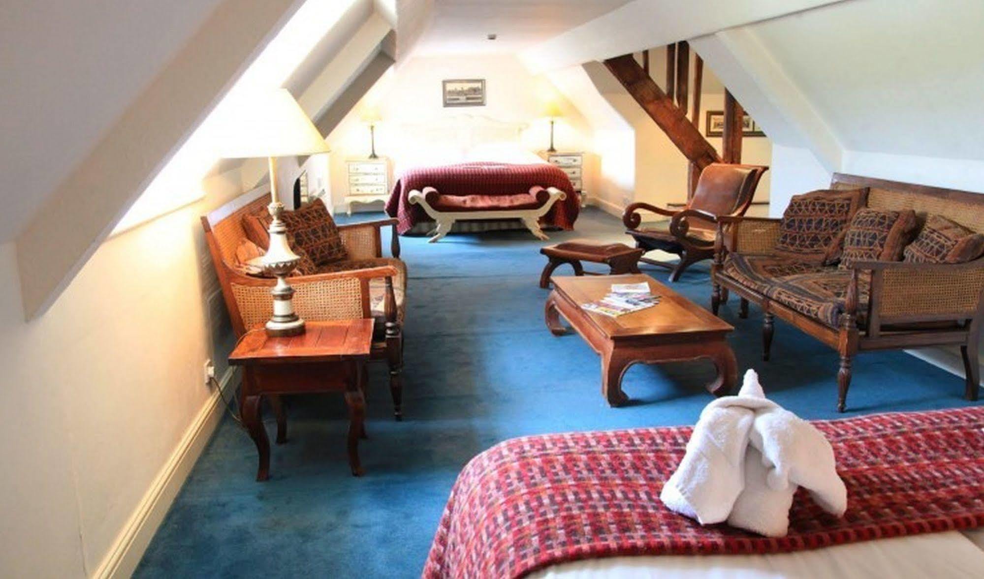 Moonfleet Manor - A Luxury Family Hotel Chickerell ภายนอก รูปภาพ